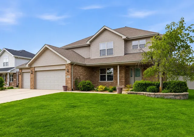 Photo 1 of Single family home for sale at 15726 Menominee Ct, Manhattan, IL 60442 | MLS# 12736432 | Listing updated on 2026-09-18