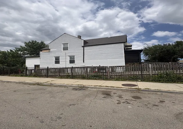 Photo 2 of Single family home for sale at 7158 S May St, Chicago, IL 60621 | MLS# 12736558 | Listing updated on 2026-10-09