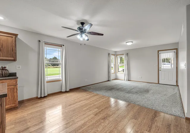 Listing Photo 5 - Condo for sale in building located at 501 Primrose Ln, Geneseo, IL 61254