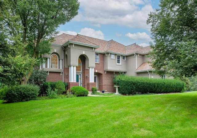 Photo 2 of Single family home for sale at 315 Bishop Ct, Inverness, IL 60010 | MLS# 12736672 | Listing updated on 2026-10-07