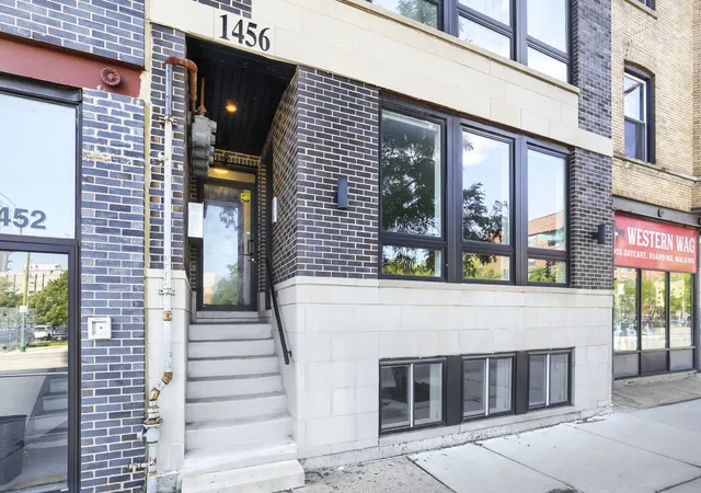 Photo 2 of Condo for sale at 1456 N Western Ave #1, Chicago, IL 60622 | MLS# 12736684 | Listing updated on 2026-09-17