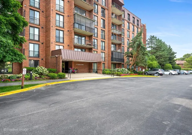 Photo 1 of Condo for sale at 111 Acacia Dr #315, Indian Head Park, IL 60525 | MLS# 12736770 | Listing updated on 2026-09-13