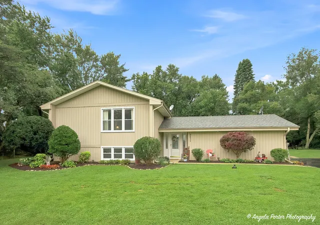 Photo 1 of Single family home for sale at 2211 Lamb Rd, Woodstock, IL 60098 | MLS# 12736796 | Listing updated on 2026-09-06
