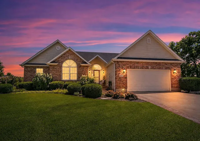 Photo 1 of Single family home for sale at 1426 Beach Ln, Sycamore, IL 60178 | MLS# 12736821 | Listing updated on 2026-10-06