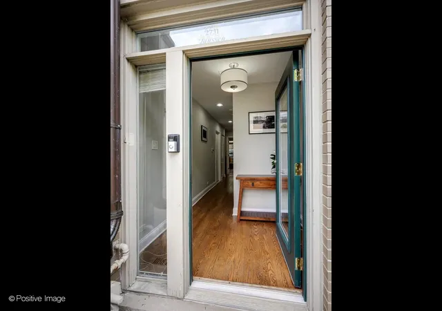 Photo 2 of Condo for sale at 2731 N Janssen Ave, Chicago, IL 60614 | MLS# 12736854 | Listing updated on 2026-09-16
