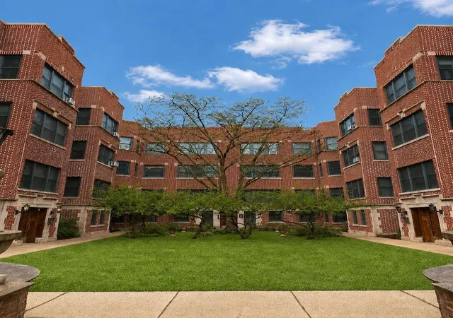 Condo for sale at 5551 S Kimbark Ave #17, Chicago, IL 60637 | MLS# 12736862