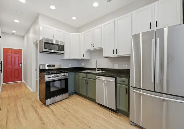 Photo 3 of Condo for sale at (Undisclosed), Chicago, IL 60622 | MLS# 12736879 | Listing updated on 2026-09-16