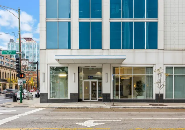 Photo 3 of Condo for sale at 757 N Orleans St #605, Chicago, IL 60654 | MLS# 12736897 | Listing updated on 2026-09-13
