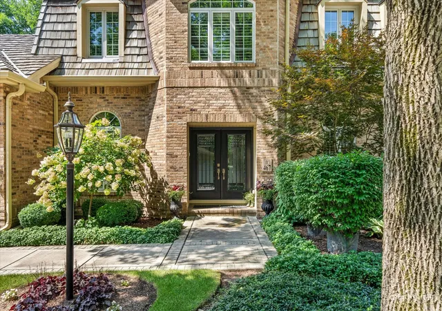 Photo 2 of Townhouse for sale at 467 Le Provence Cir, Naperville, IL 60540 | MLS# 12736932 | Listing updated on 2026-09-13