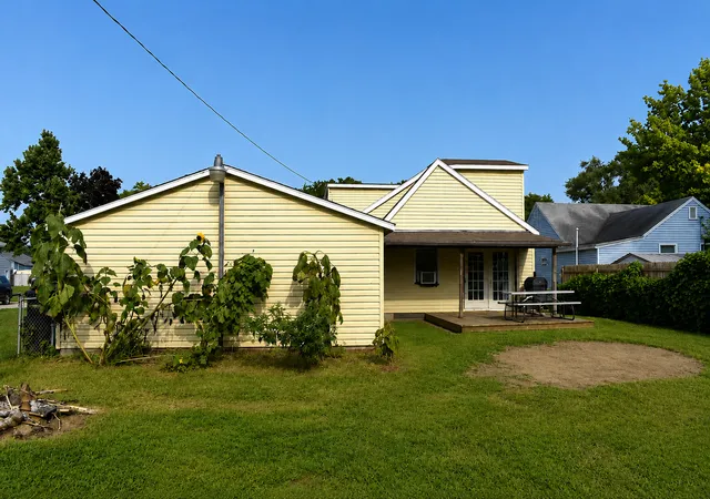 Photo 2 of Single family home for sale at 2008 13th Avenue, Rock Falls, IL 61071 | MLS# 12737002 | Listing updated on 2026-09-06