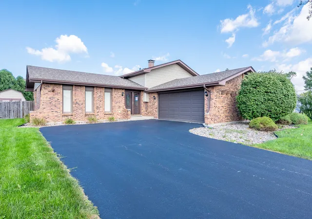 Photo 1 of Single family home for sale at 19250 Wentworth Ave, Lansing, IL 60438 | MLS# 12737059 | Listing updated on 2026-09-17