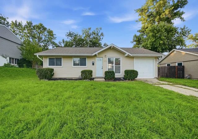 Photo 1 of Single family home for sale at 706 Halstead Ave, Romeoville, IL 60446 | MLS# 12737064 | Listing updated on 2026-09-14
