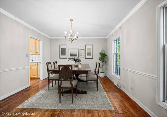 Photo 4 of Single family home for sale at 505 Old Ml Rd, Barrington, IL 60010 | MLS# 12737075 | Listing updated on 2026-10-09