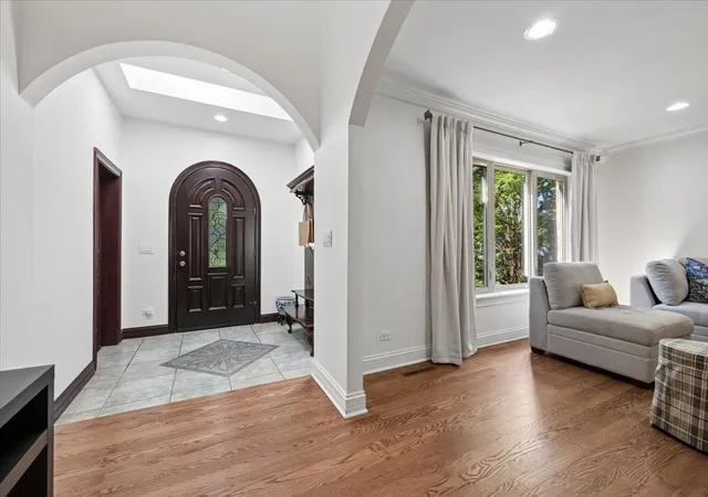 Photo 3 of Single family home for sale at 226 Sunset Dr, Wilmette, IL 60091 | MLS# 12737116 | Listing updated on 2026-10-04
