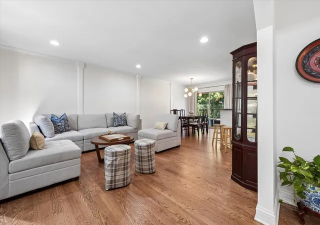 Photo 4 of Single family home for sale at 226 Sunset Dr, Wilmette, IL 60091 | MLS# 12737116 | Listing updated on 2026-10-04