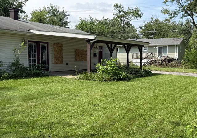 Photo 3 of Single family home for sale at 1950 219th Place, Sauk Village, IL 60411 | MLS# 12737143 | Listing updated on 2026-09-22