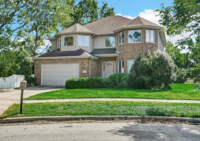 Photo 1 of Single family home for sale at 1301 Meyer Ct, Homewood, IL 60430 | MLS# 12737183 | Listing updated on 2026-10-27