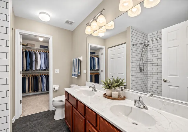 Photo 3 of Townhouse for sale at 1902 Waverly Way, Montgomery, IL 60538 | MLS# 12737205 | Listing updated on 2026-10-05