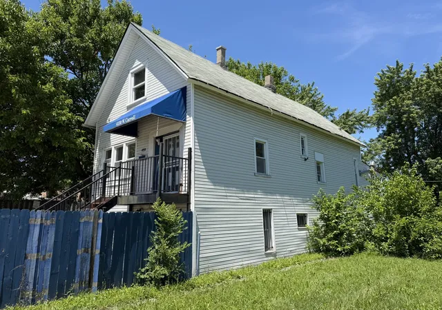 Multi family home for sale at 4150 W Carroll Ave, Chicago, IL 60624 | MLS# 12737206