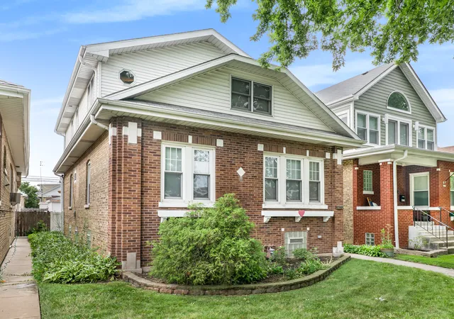 Photo 1 of Single family home for sale at 6118 W Grace St, Chicago, IL 60634 | MLS# 12737214 | Listing updated on 2026-09-11