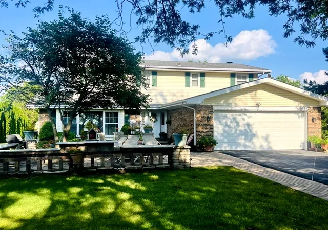 Photo 1 of Single family home for sale at 23131 S Volbrecht Rd, Crete, IL 60417 | MLS# 12737217 | Listing updated on 2026-10-05