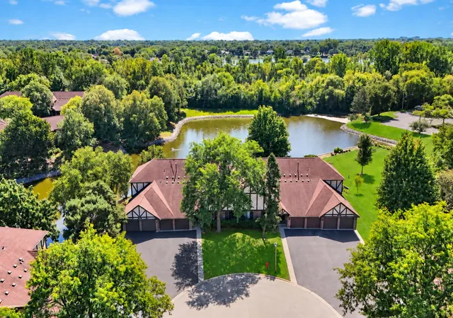 Photo 2 of Condo for sale at 1037 Cottonwood Ct #2BL, Wheeling, IL 60090 | MLS# 12737265 | Listing updated on 2026-10-04