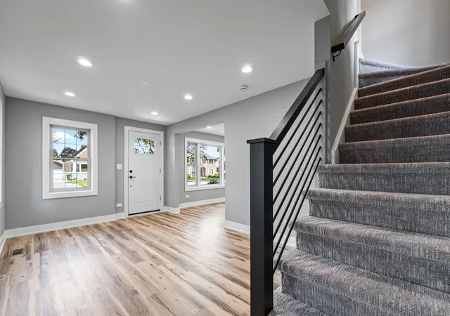 Photo 4 of Single family home for sale at 2725 W 99th Street, Chicago, IL 60655 | MLS# 12737277 | Listing updated on 2026-10-20