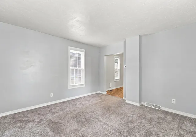 Photo 4 of Sale Pending at 2335 33rd Street, Moline, IL 61265 | MLS# 12737294 | Listing updated on 2026-09-20