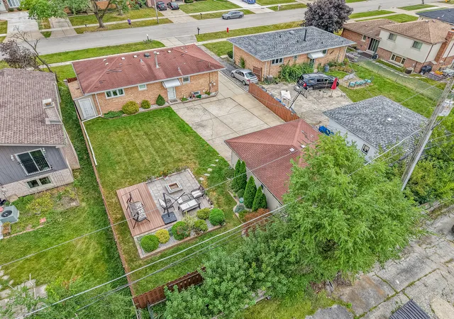 Photo 2 of Single family home for sale at 8016 S Thomas Ave, Bridgeview, IL 60455 | MLS# 12737304 | Listing updated on 2026-09-14