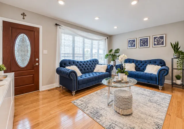 Photo 3 of Single family home for sale at 8016 S Thomas Ave, Bridgeview, IL 60455 | MLS# 12737304 | Listing updated on 2026-09-14