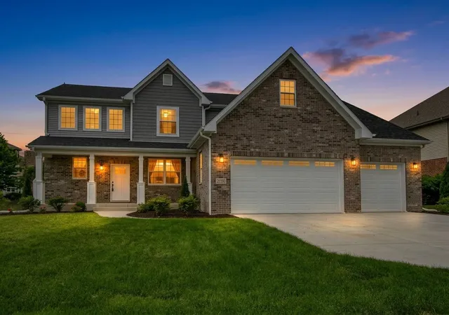 Photo 4 of Single family home for sale at 21350 Somerset St, Shorewood, IL 60404 | MLS# 12737305 | Listing updated on 2026-09-16