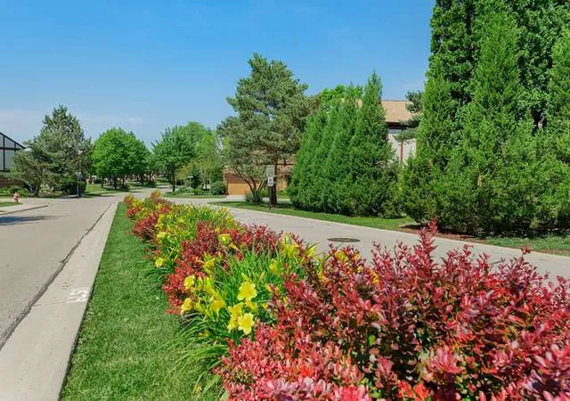 Photo 18 of Townhouse for sale at 2850 Brighton Ct, Westchester, IL 60154 | MLS# 12737381 | Listing updated on 2026-09-12
