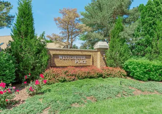 Photo 2 of Townhouse for sale at 2850 Brighton Ct, Westchester, IL 60154 | MLS# 12737381 | Listing updated on 2026-09-12
