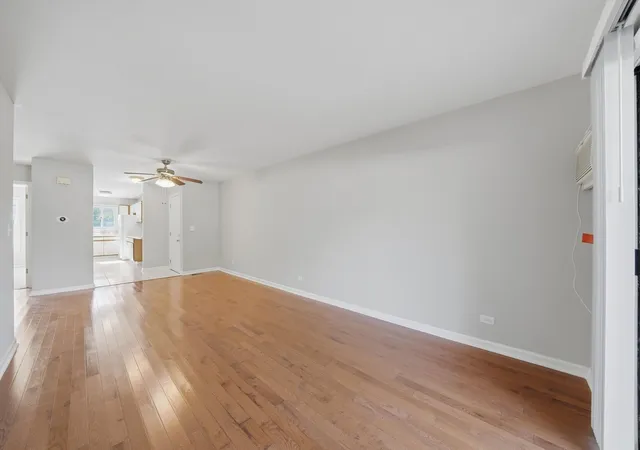 Photo 3 of Condo for sale at 774 Terrace Ct #R, Elgin, IL 60120 | MLS# 12737418 | Listing updated on 2026-10-07