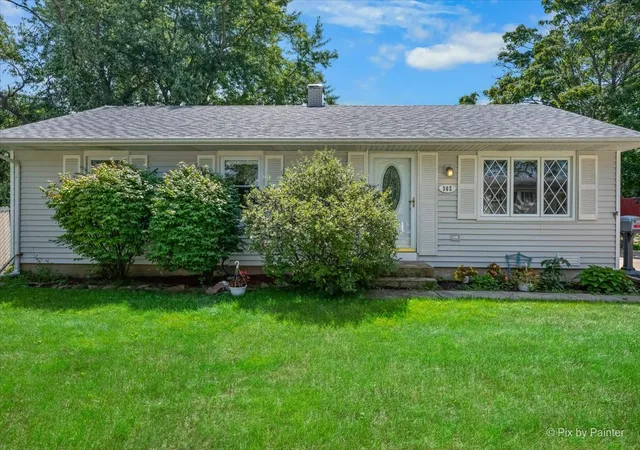 Photo 1 of Single family home for sale at 303 Mark Ave, Glendale Heights, IL 60139 | MLS# 12737482 | Listing updated on 2026-09-14