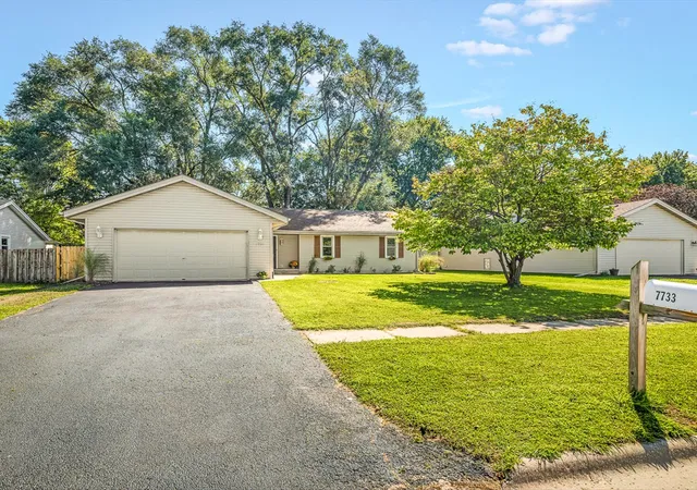 Photo 4 of Single family home for sale at 7733 Edwin Ln, Loves Park, IL 61111 | MLS# 12737536 | Listing updated on 2026-09-14