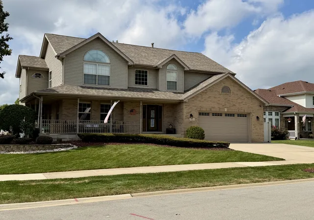 Photo 2 of Single family home for sale at 16611 Karen Springs Dr, Lockport, IL 60441 | MLS# 12737539 | Listing updated on 2026-09-22