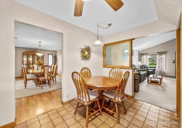 Photo 4 of Single family home for sale at 24 W Devon Ave, Roselle, IL 60172 | MLS# 12737559 | Listing updated on 2026-09-25