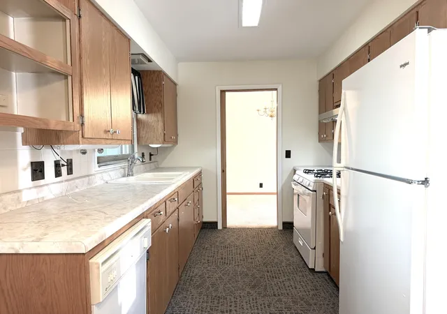 Photo 4 of Single family home for sale at 22 Old Brick Rd, Murphysboro, IL 62966 | MLS# 12737636 | Listing updated on 2026-09-30