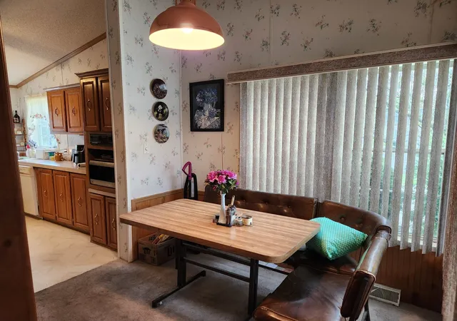 Photo 2 of Manufactured home for sale at 178 Norway Dr, Manteno, IL 60950 | MLS# 12737713 | Listing updated on 2026-10-07