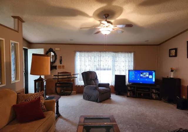 Photo 3 of Manufactured home for sale at 178 Norway Dr, Manteno, IL 60950 | MLS# 12737713 | Listing updated on 2026-10-07