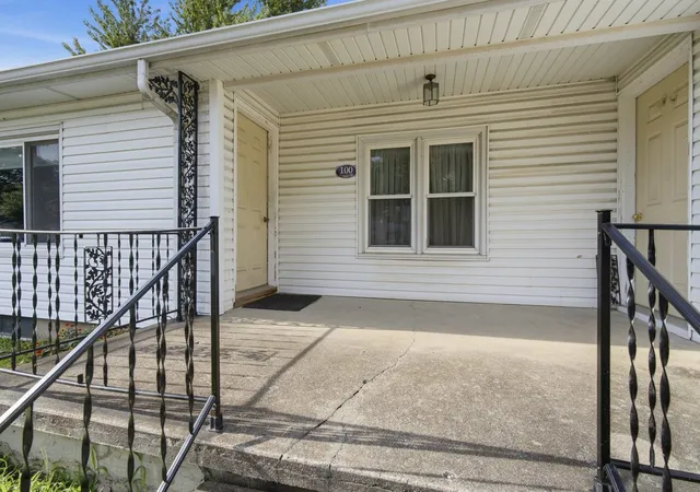 Photo 2 of Single family home for sale at 100 E Lincoln Dr, Cooksville, IL 61730 | MLS# 12737895 | Listing updated on 2026-09-13