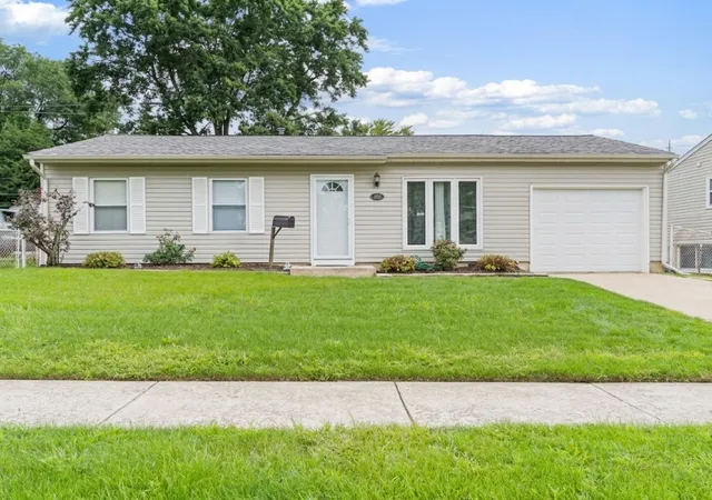 Photo 1 of Single family home for sale at 302 Healy Ave, Romeoville, IL 60446 | MLS# 12737918 | Listing updated on 2026-10-06