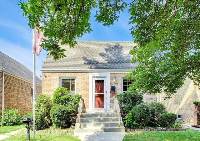 Photo 1 of Single family home for sale at 3844 N Pacific Ave, Chicago, IL 60634 | MLS# 12737950 | Listing updated on 2026-09-12