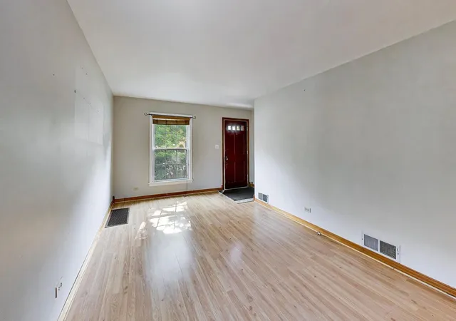 Photo 4 of Single family home for sale at 3844 N Pacific Ave, Chicago, IL 60634 | MLS# 12737950 | Listing updated on 2026-09-12