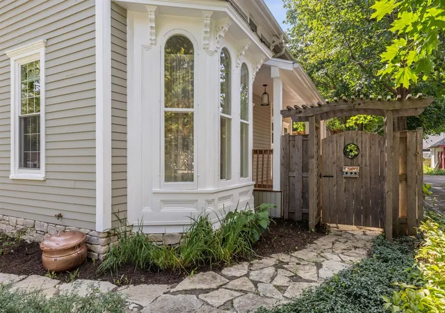 Photo 2 of Single family home for sale at 110 S Walkup Ave, Crystal Lake, IL 60014 | MLS# 12738040 | Listing updated on 2026-09-09