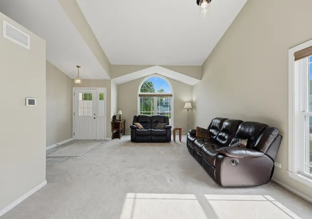 Photo 3 of Single family home for sale at 413 Harbor Dr, Carpentersville, IL 60110 | MLS# 12738193 | Listing updated on 2026-09-08