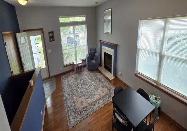 Photo 3 of Single family home for sale at 1356 Almaden Ln, Gurnee, IL 60031 | MLS# 12738221 | Listing updated on 2026-09-22