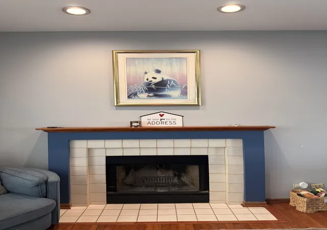 Photo 3 of Single family home for sale at 1356 Almaden Ln, Gurnee, IL 60031 | MLS# 12738221 | Listing updated on 2026-10-07