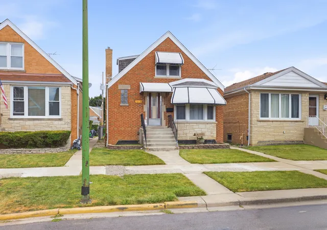 Photo 1 of Single family home for sale at 7018 W Newport Ave, Chicago, IL 60634 | MLS# 12738266 | Listing updated on 2026-09-15
